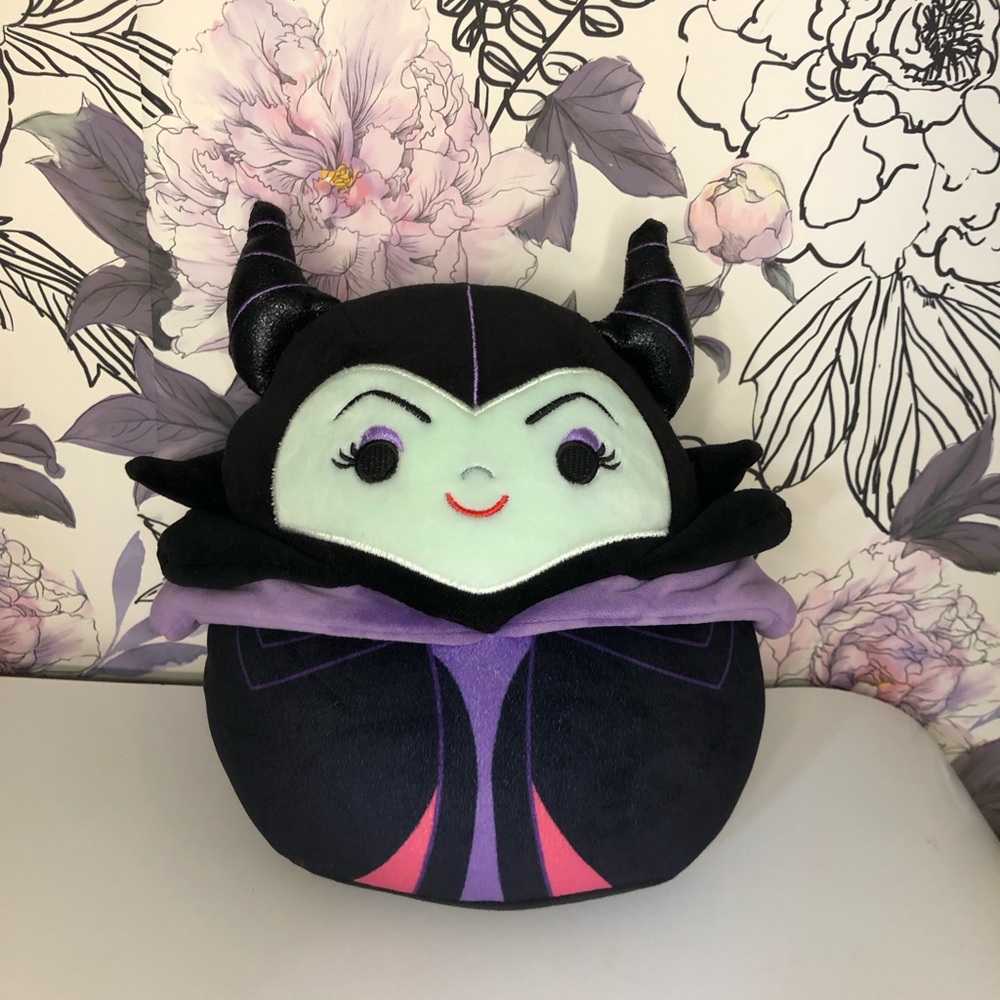 Squishmallows Disney Villain Maleficent 8" Plush Kelly Sleeping Beauty